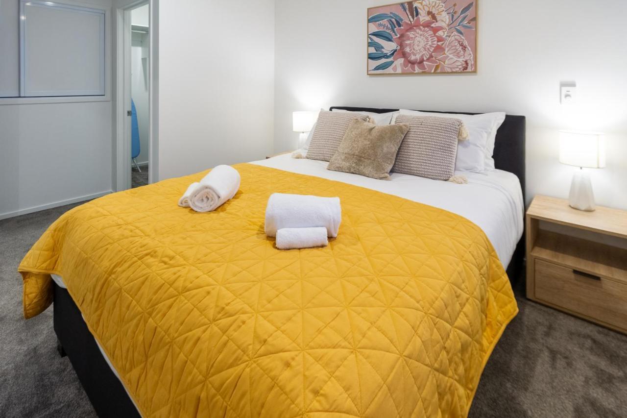 Chic Cbd Townhouse 2 Bed 2 Bath Apartment Christchurch