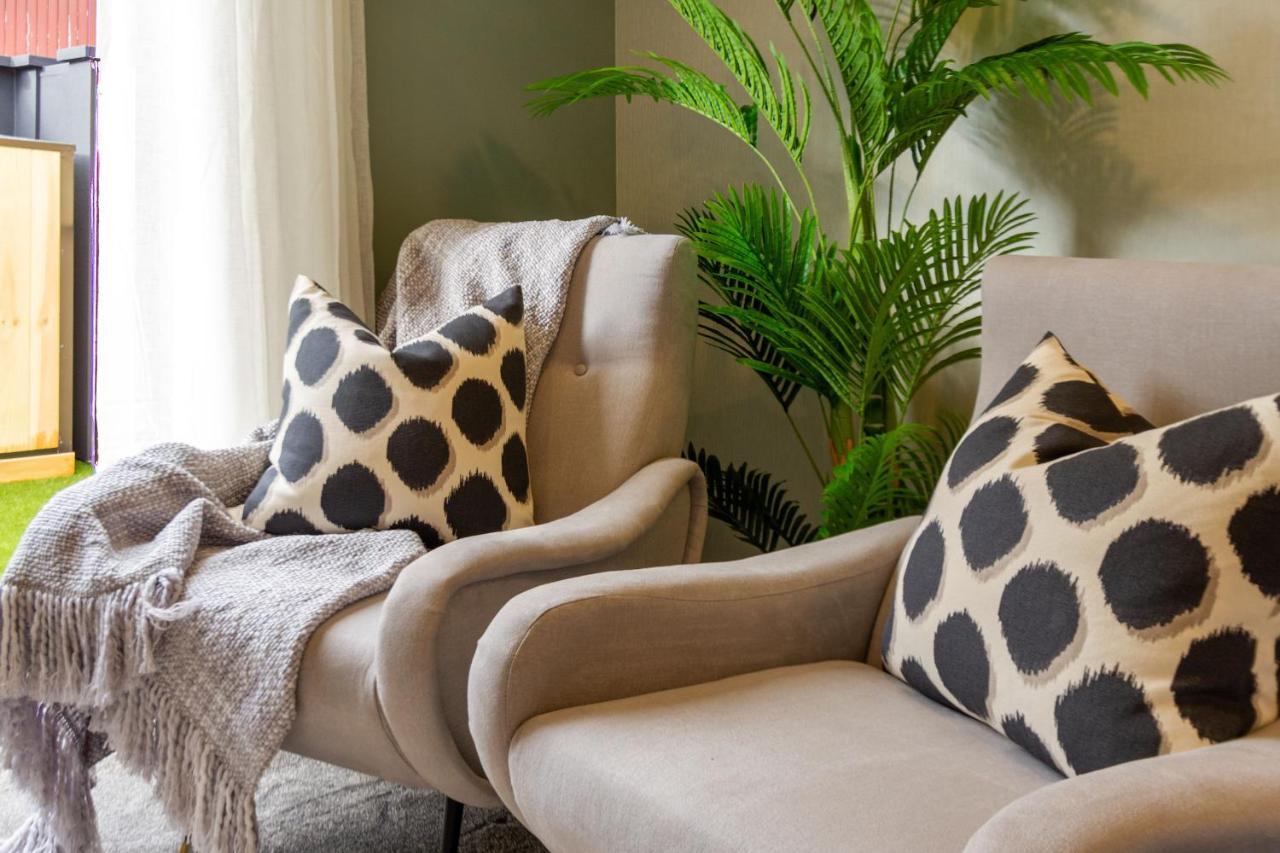 Luxury Escape For 2, Single Level Studio, Papanui Christchurch
