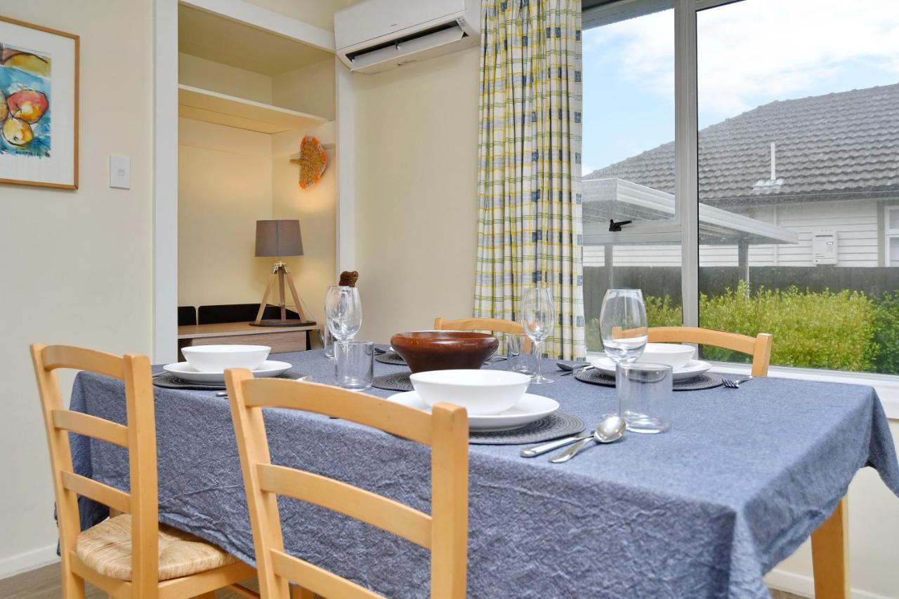 Charlesworth - Homes Holiday home Christchurch