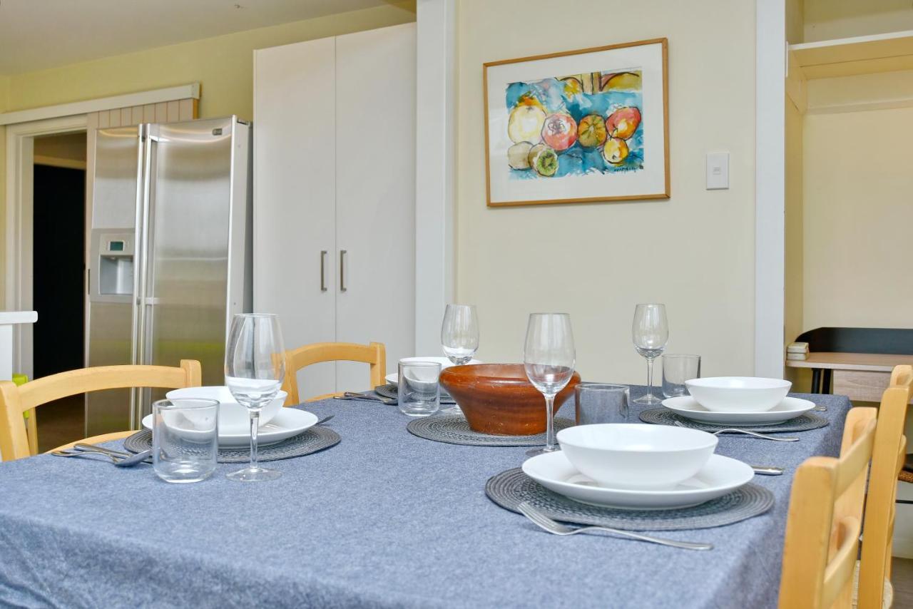 Charlesworth - Homes Holiday home *