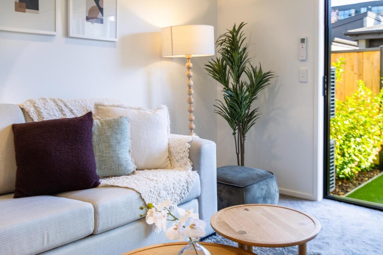 Vibrant Pad 2 Bed 1 Bath With Park Christchurch