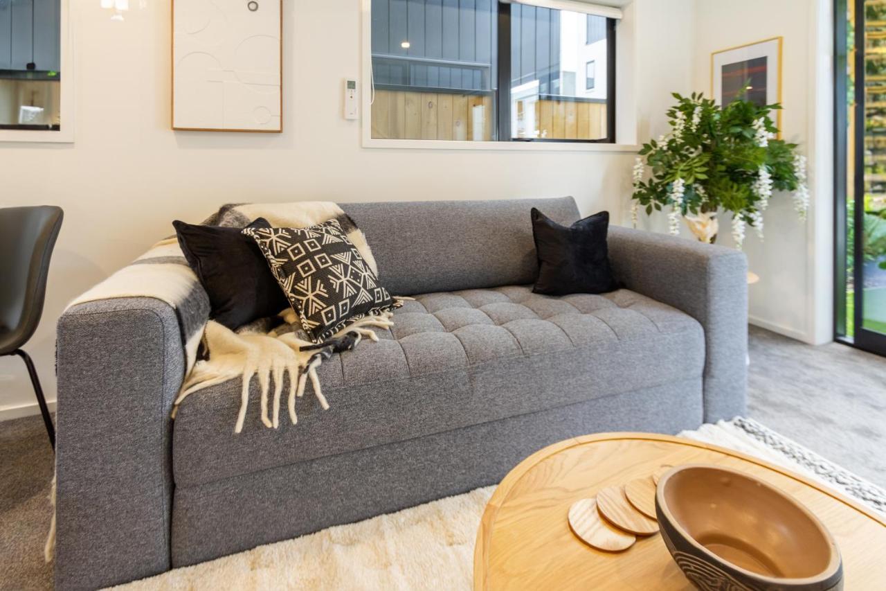 Cashel Street Hideaway 2 Bed 2 Bath * Christchurch