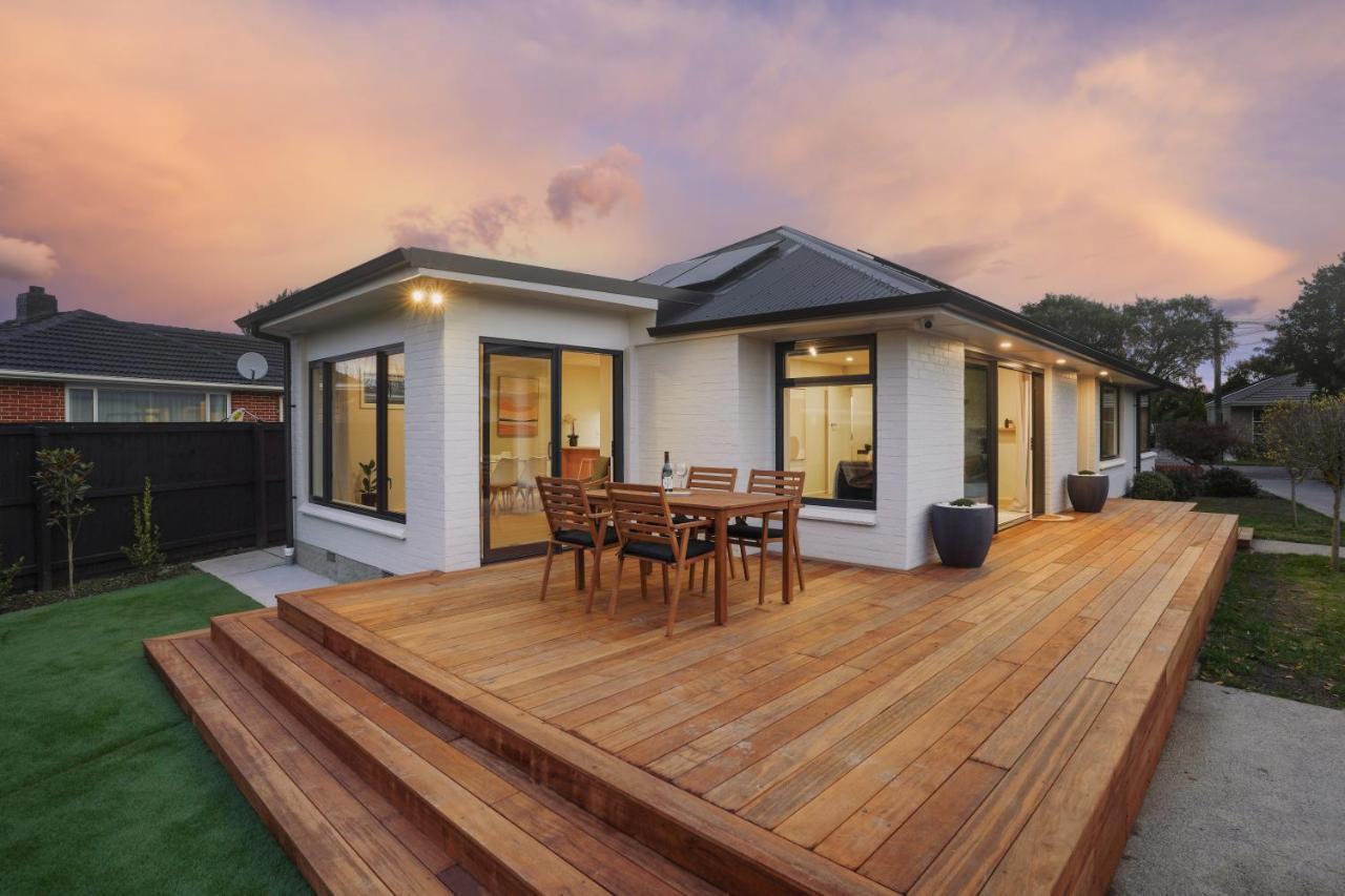 Holiday home Private, Family-friendly Home, 4br By Airport & Free Parking