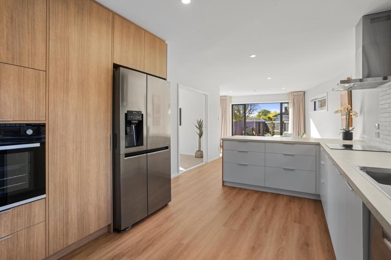 Private, Family-friendly Home, 4br By Airport & Free Parking *