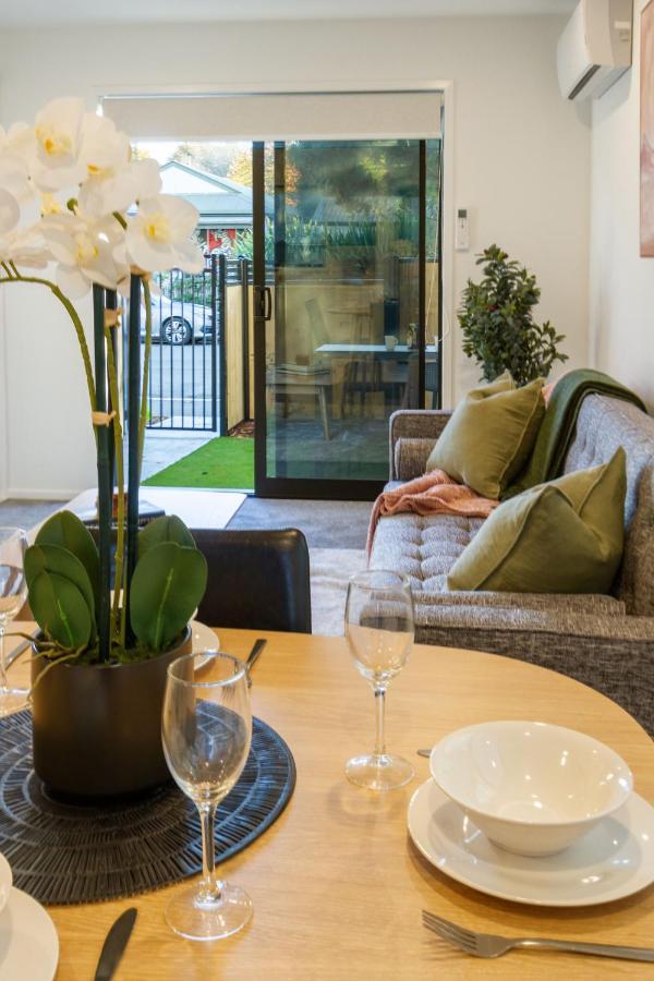 Of 2 Bed 2 Bath Apartment *