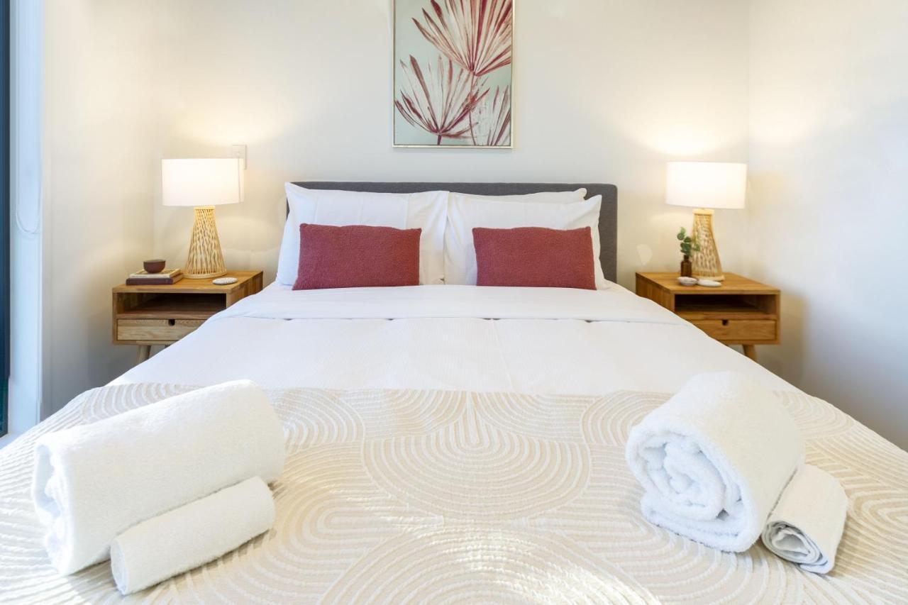 Of 2 Bed 2 Bath Apartment Christchurch