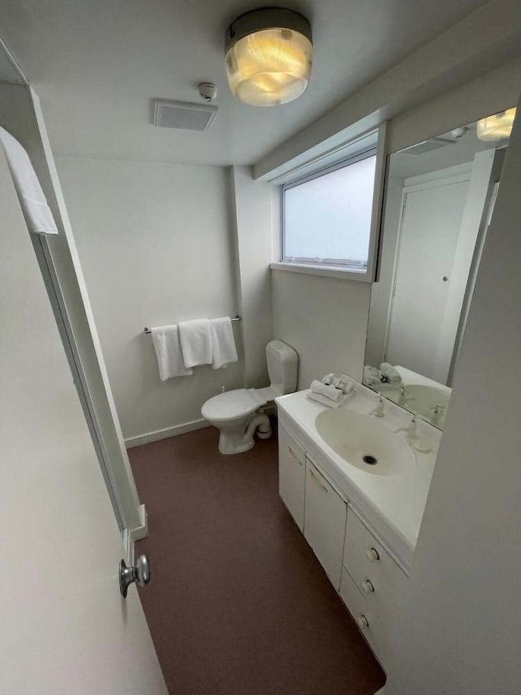 Hotel Grand Riccarton 4*