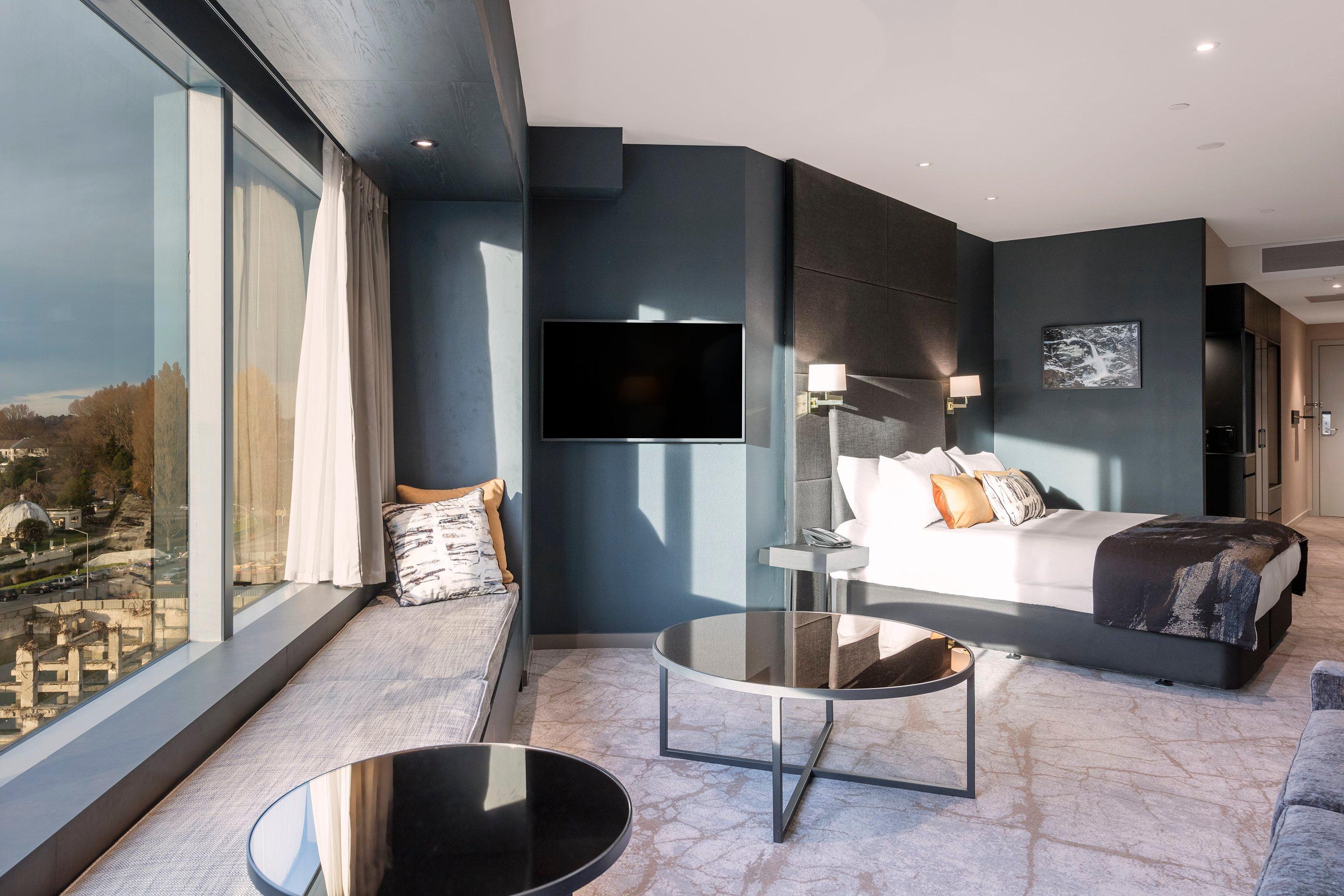 Crowne Plaza By Ihg Hotel 4*