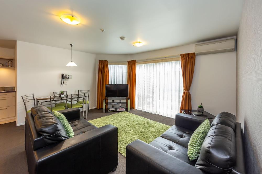 Roma On Riccarton Motel 4*