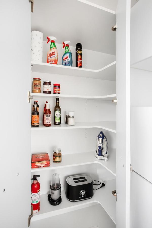 Apartment Spacious Quality Apartment, Convenient Location Christchurch
