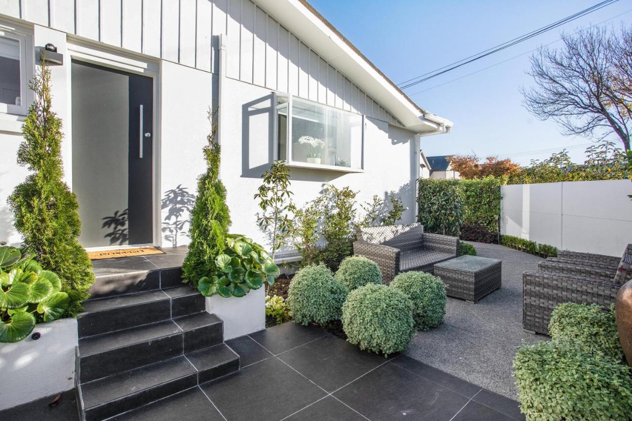 Spacious Quality Apartment, Convenient Location Christchurch