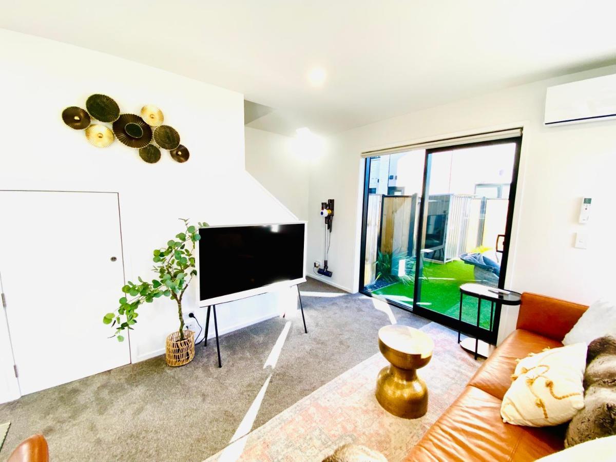 Cbd Luxury Townhouse *