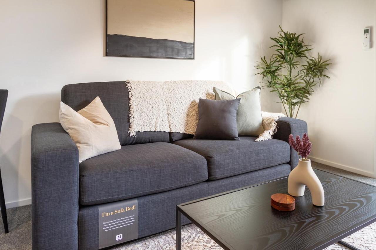 Nature's Haven 2 Bed 2 Bath W/carpark Apartment