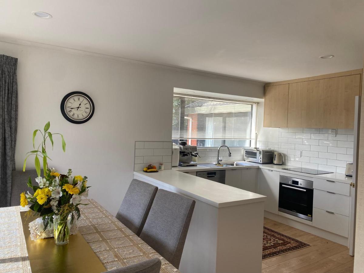 20a Chepstow Avenue, Chch * Christchurch