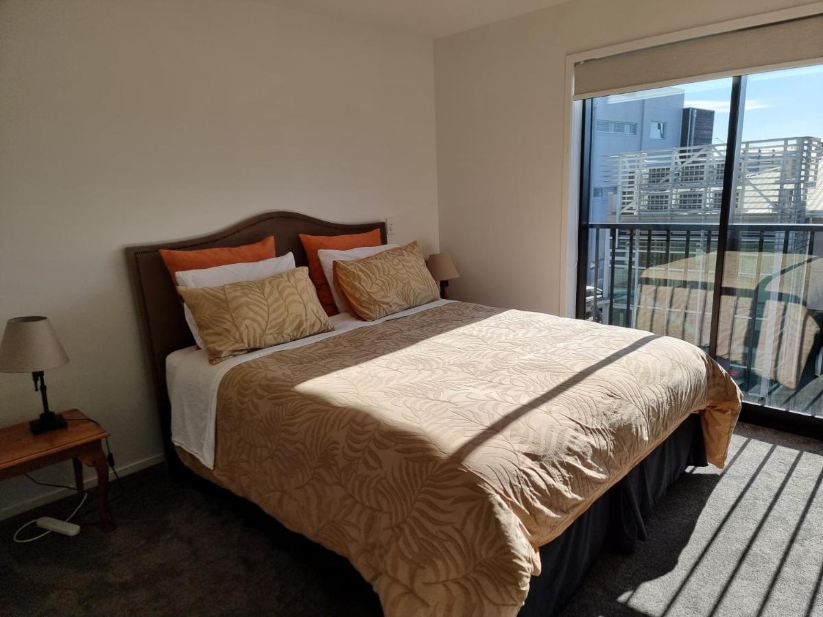 Cbd 2bdr 2bath Casino Townhall Tepae Convention Center Free Carpark
