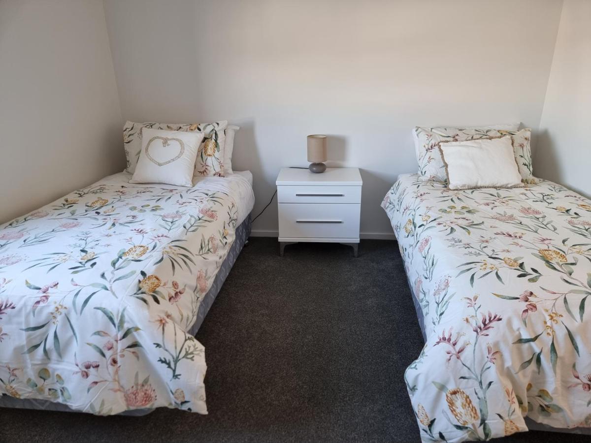 Holiday home Addington Townhouse With Carpark 8mins Walk To Hagley Park South Christchurch