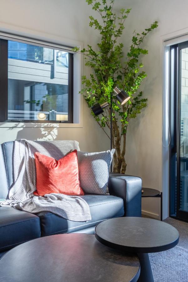 Apartment Walk To Riverside Market 4 Bed 4 Bath With Car Park Christchurch