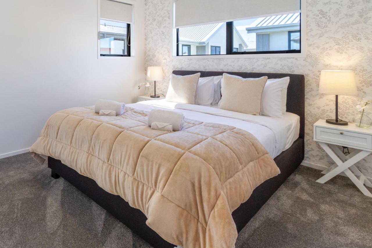Apartment Beachside Bliss: 1 Bed 1 Bath