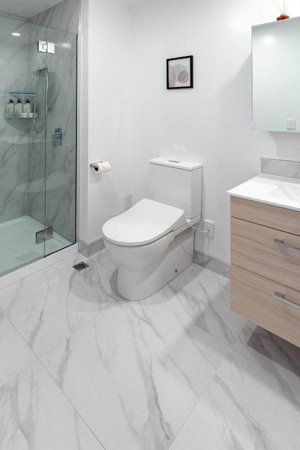 An Easy Walk To The Cbd - 2 Bed, 2 Bathroom