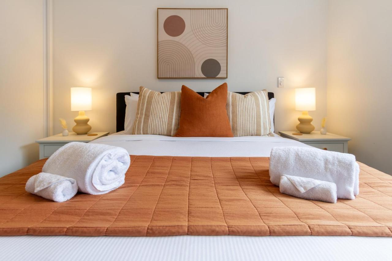 Apartment Gorgeous Getaway On Gloucester St- 1 Bed 1 Bath