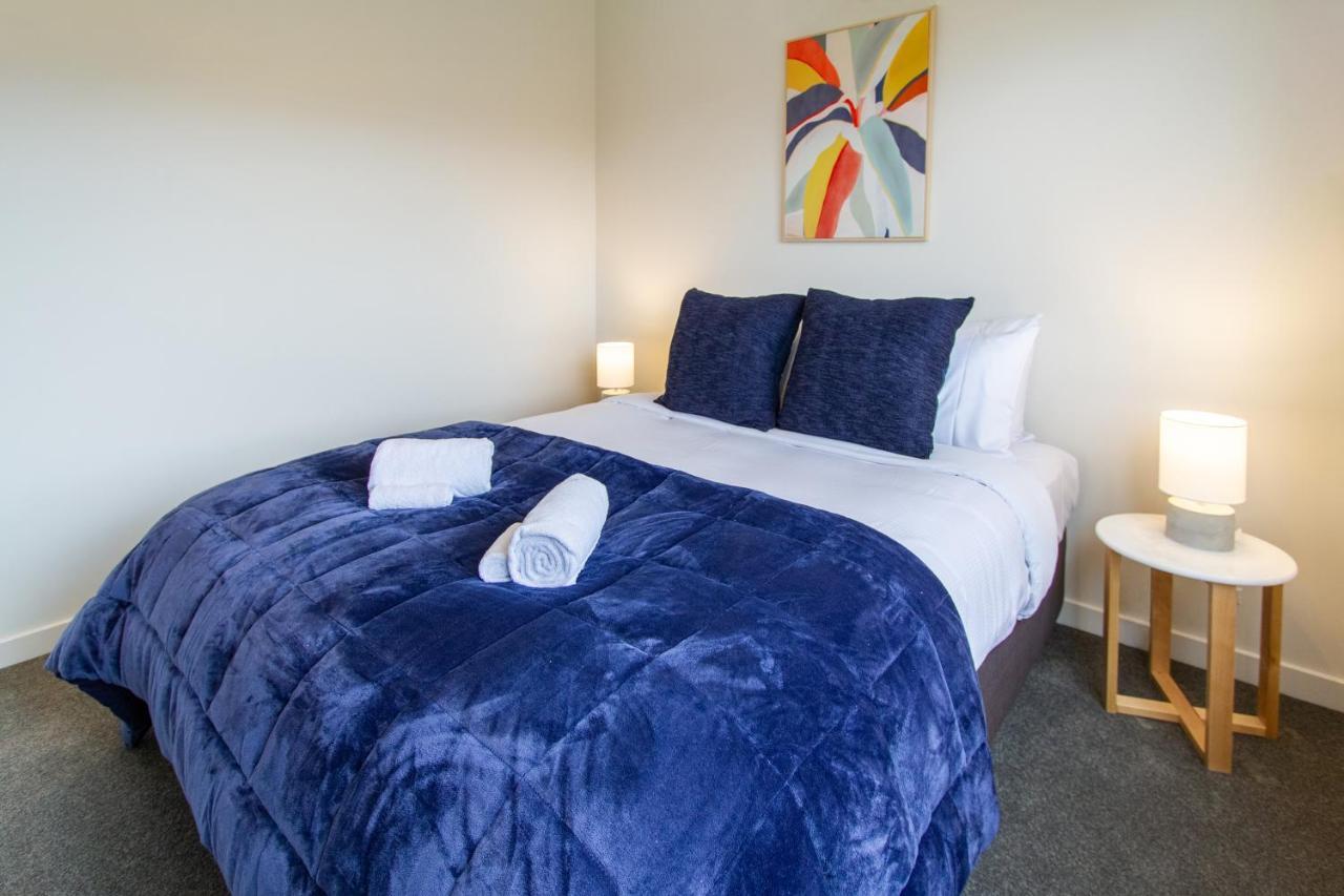 Apartment 3 Bed 2.5 Bath Riccarton W/games Christchurch