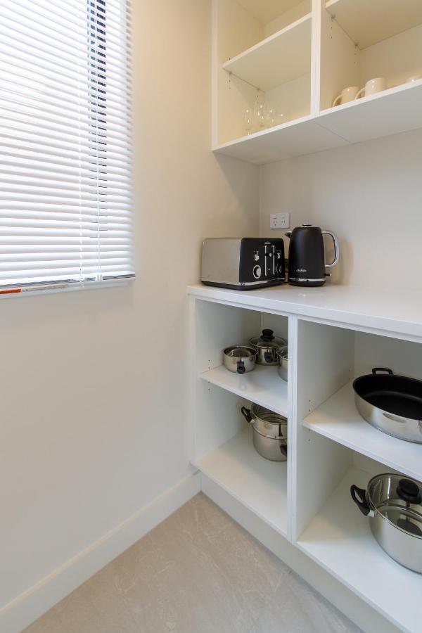 Apartment 3 Bed 2.5 Bath Riccarton W/games *