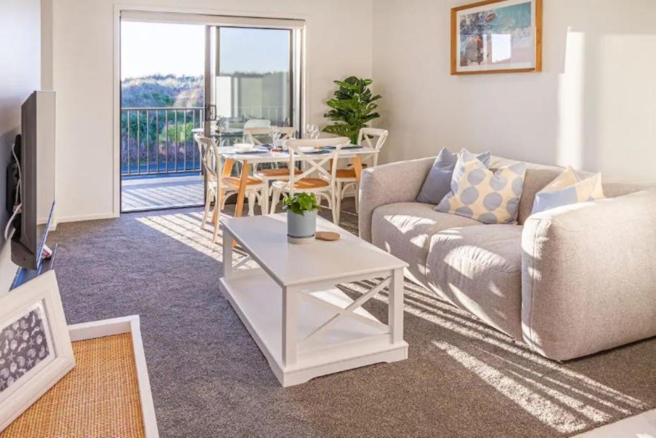 Front Abode- 2 Bed 2 Bath * Christchurch