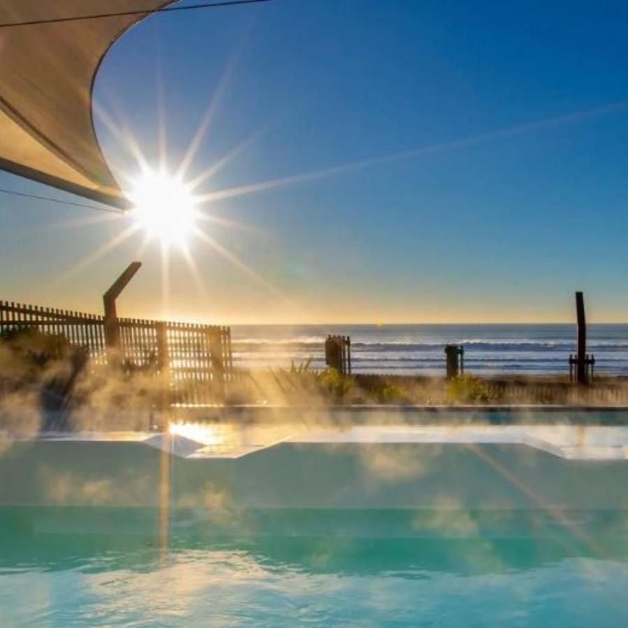 Front Abode- 2 Bed 2 Bath Apartment Christchurch