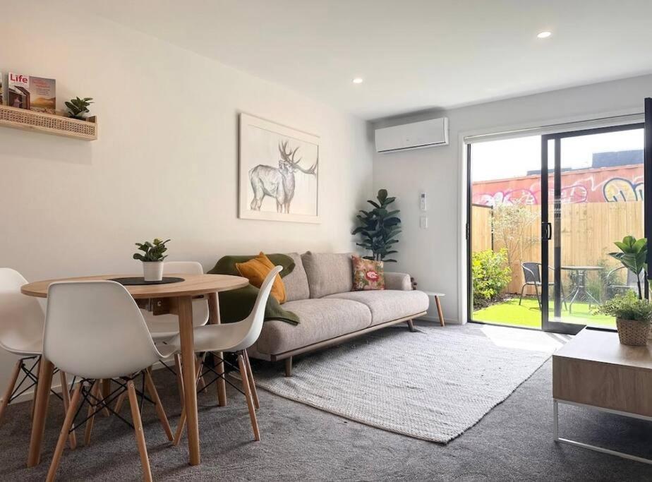 Cbd With Style And Luxury - Free Parking Holiday home *