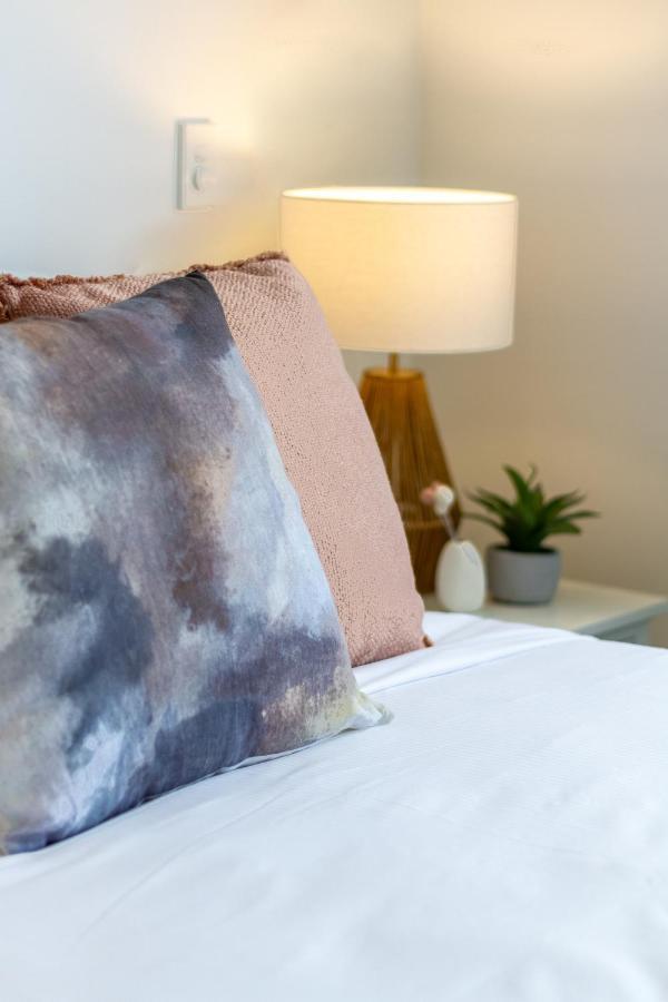 Apartment Sanctuary Close To The With Sofa Bed Christchurch