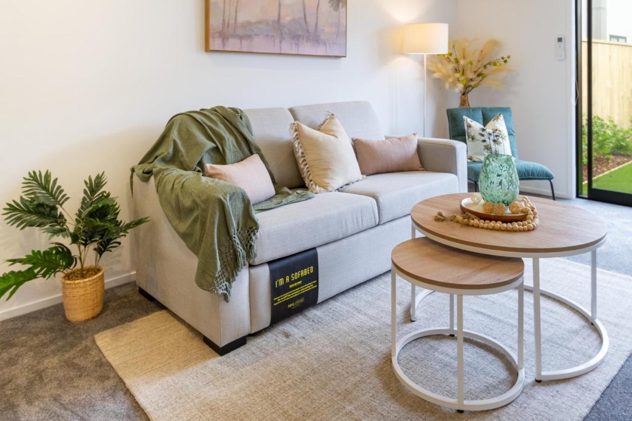 Sanctuary Close To The With Sofa Bed *