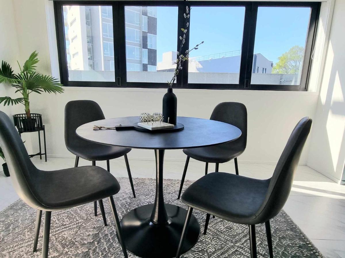Cbd 3 Bedroom *