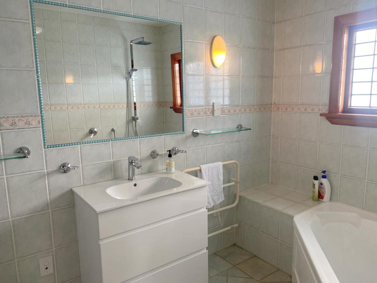 Merivale Four Bedroom House * Christchurch