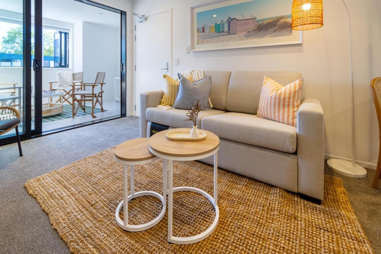 Apartment Central Sunny Perch 2 Bed 1 Bath *