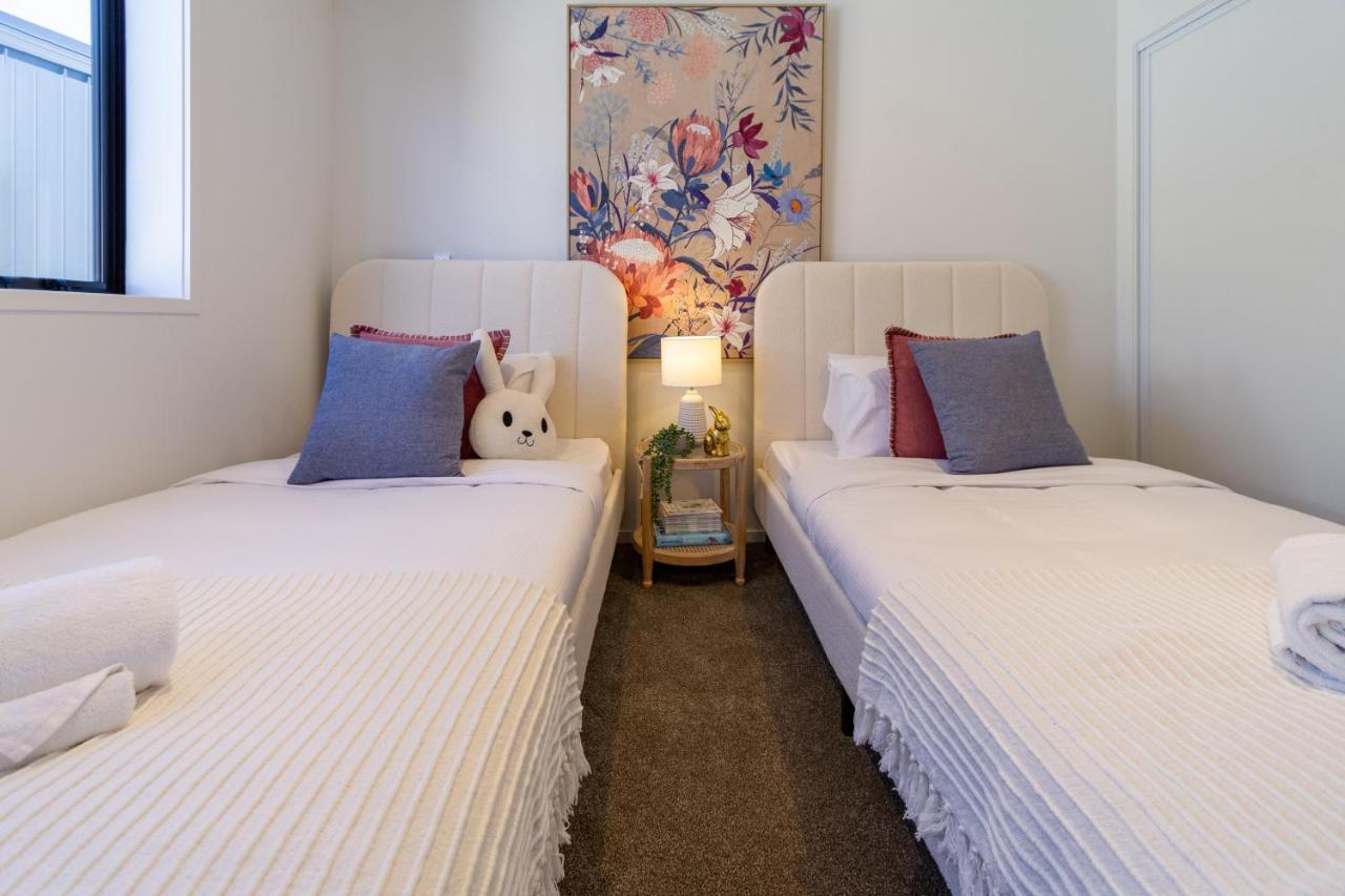 Heart Of Cbd Hideaway 2bed 1 Bath Christchurch