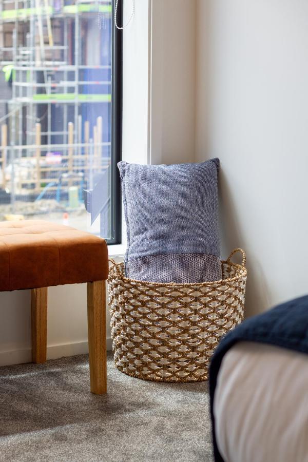 Apartment Modern, Convenient, Central: 1 Bedroom Loft Christchurch