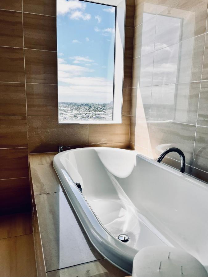 Apartment Sub-penthouse On Gloucester - Highest In The South Island Christchurch