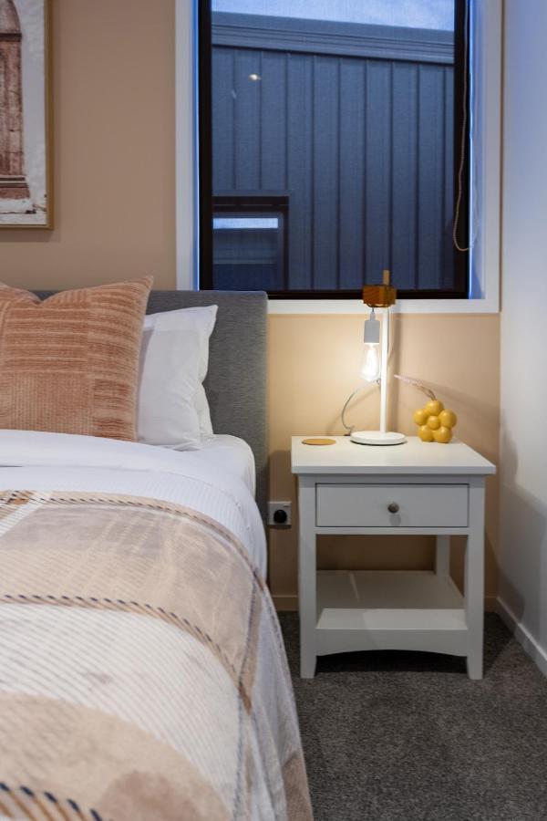 Apartment Cbd Gem: Walk To Everything, 3 Bedroom 2 Bath