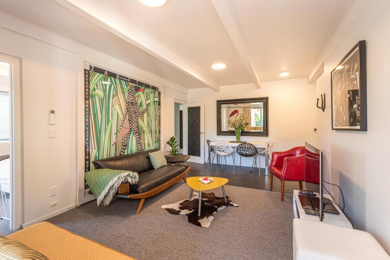 Apartment Retro Living - Lush Garden Christchurch