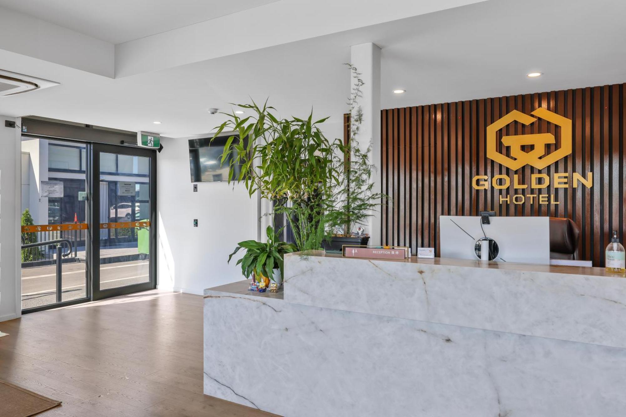 Hotel Golden