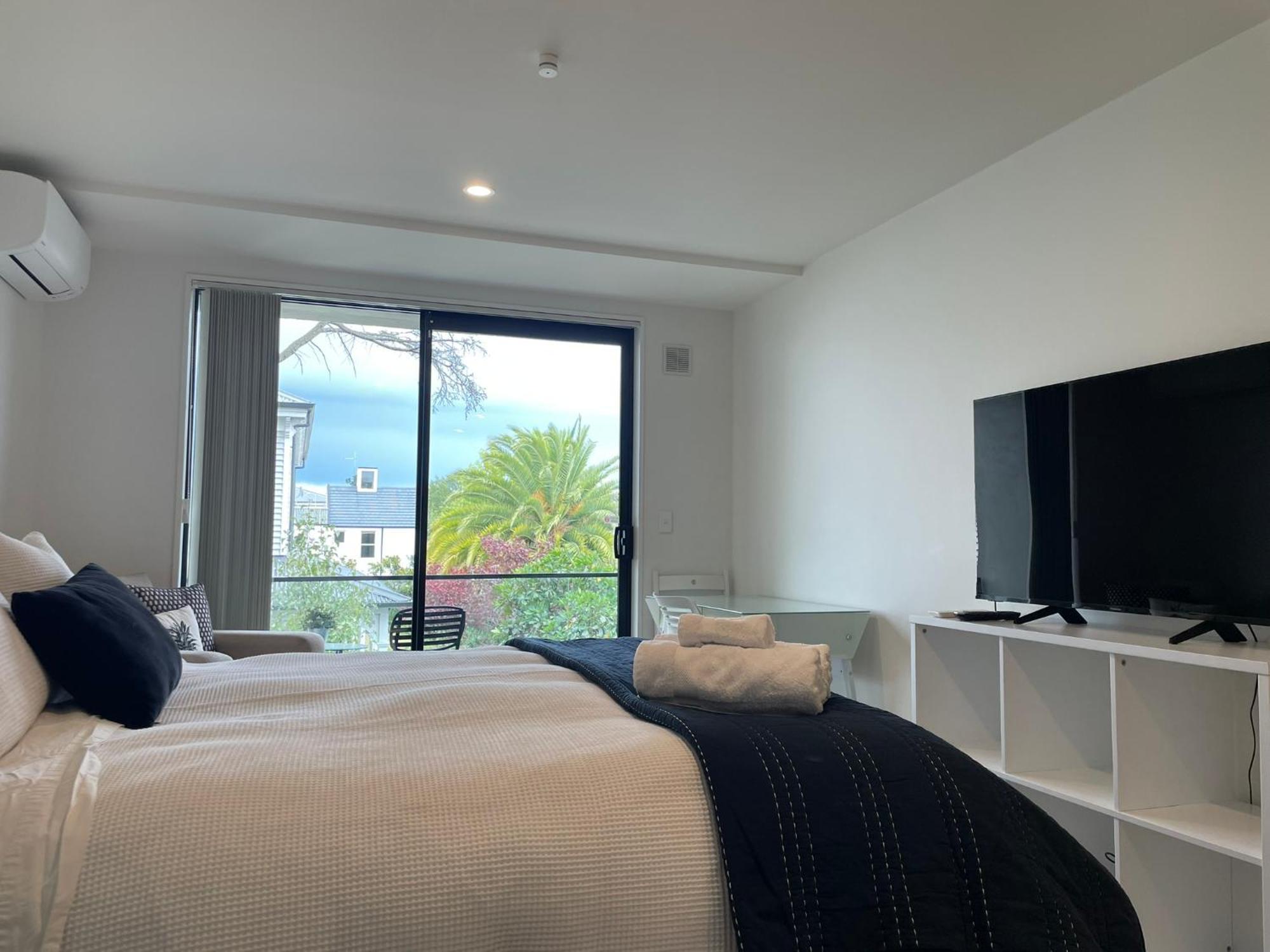 Apartment Luxury 1 Bedroom In Cbd Close To Convention Centre *