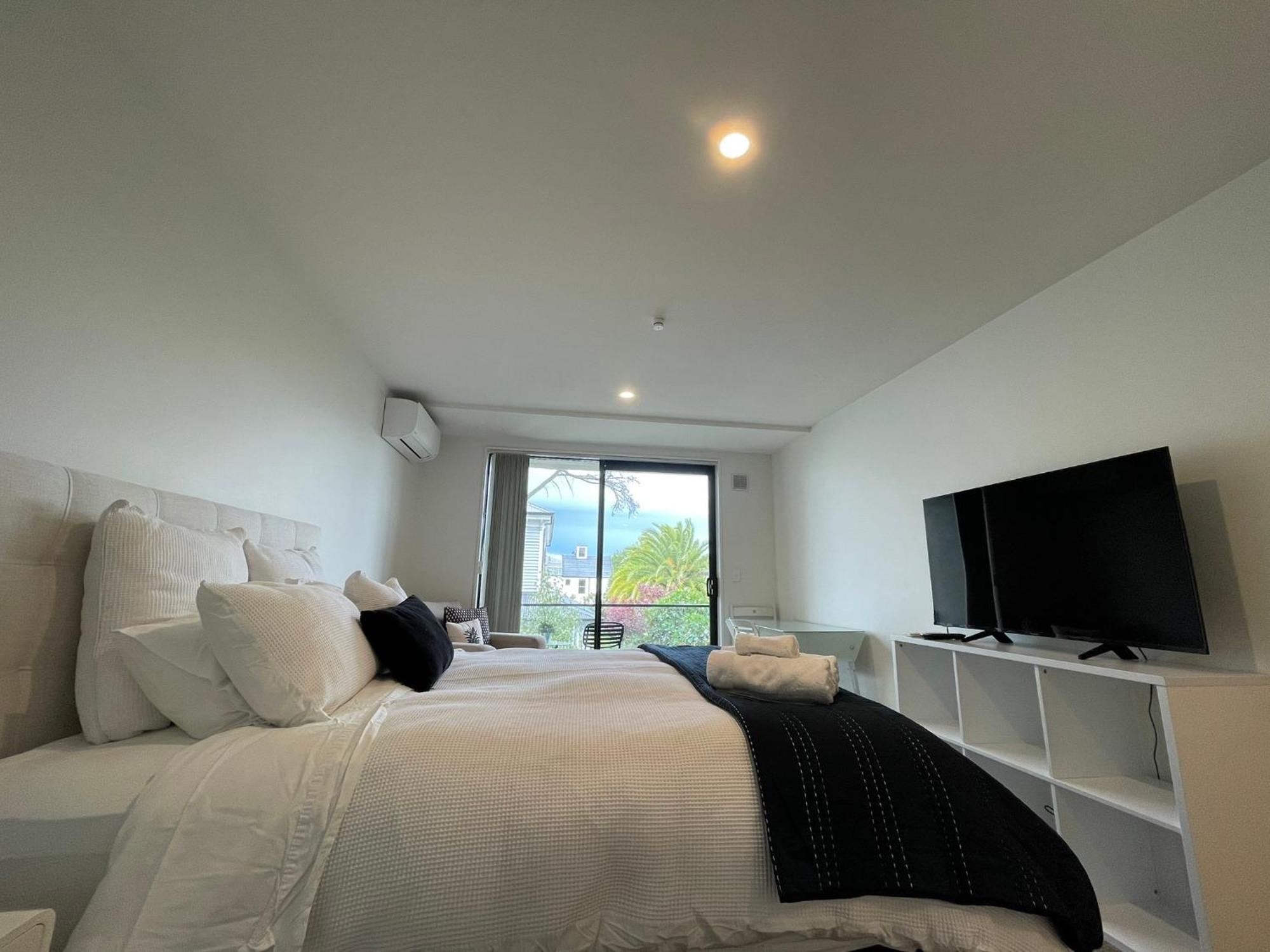 Apartment Luxury 1 Bedroom In Cbd Close To Convention Centre