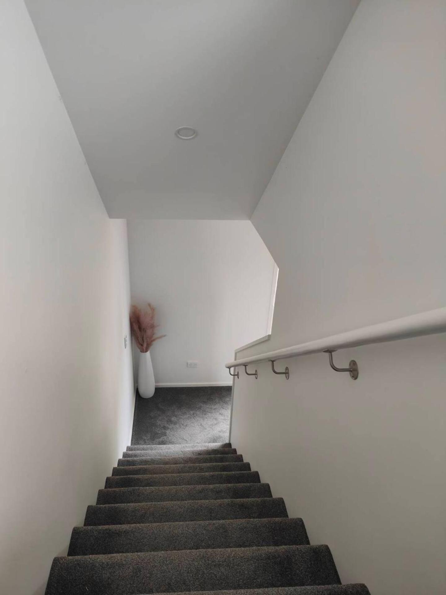 Stylish Townhouse In Centre *
