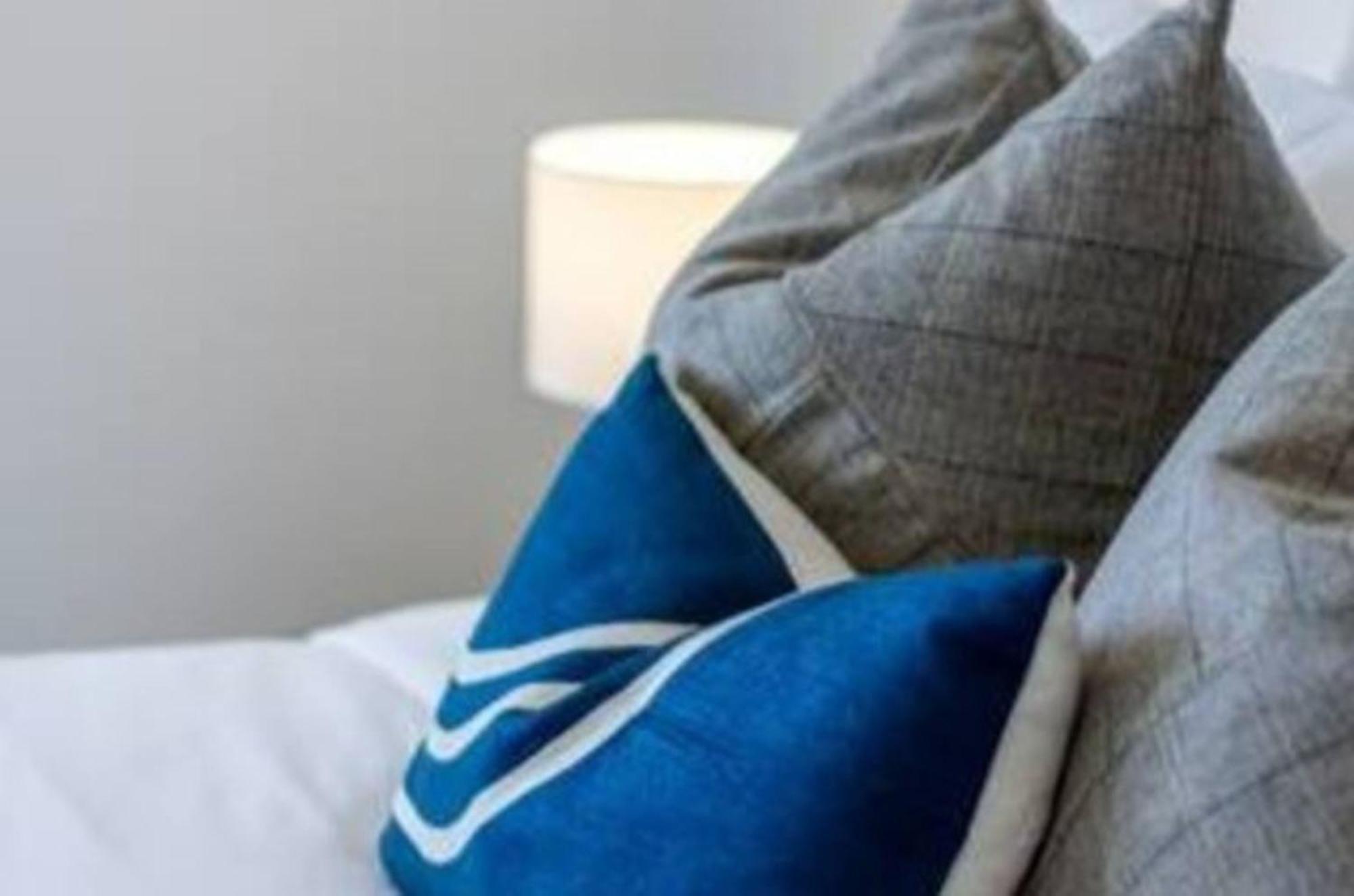 Awaits 2 Bed 2 Bath With Carpark Christchurch