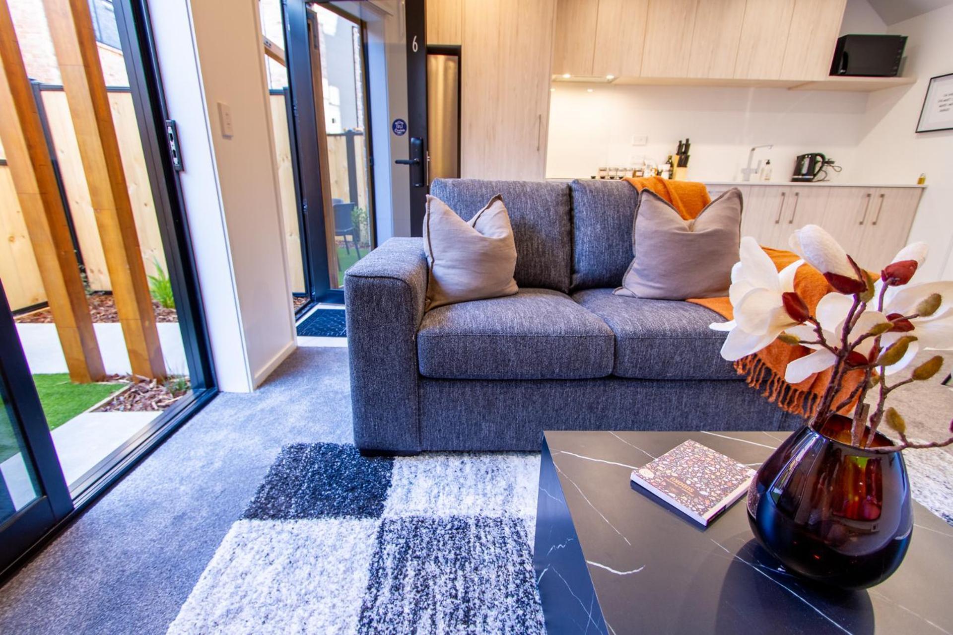 2 Bedroom Hub