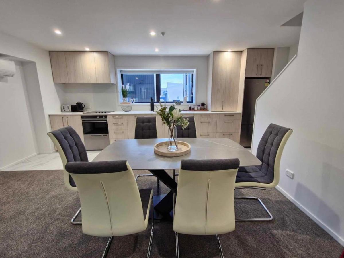 3 Bedroom St Asaph Stunner Apartment Christchurch