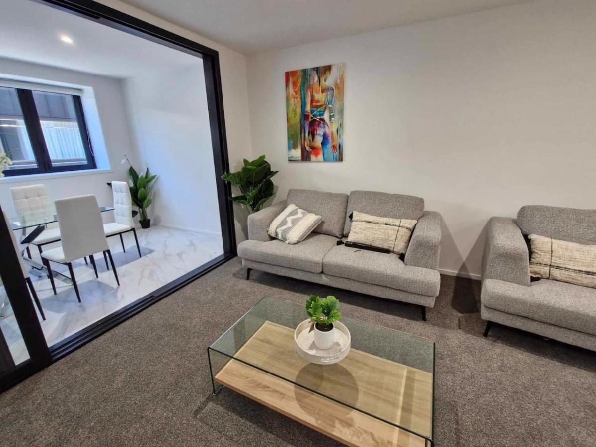 3 Bedroom St Asaph Stunner * Christchurch