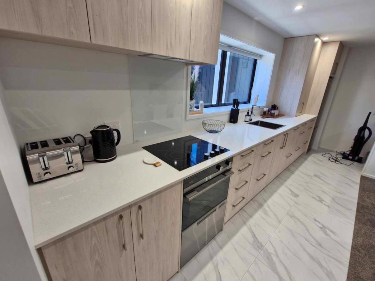 3 Bedroom St Asaph Stunner * Christchurch