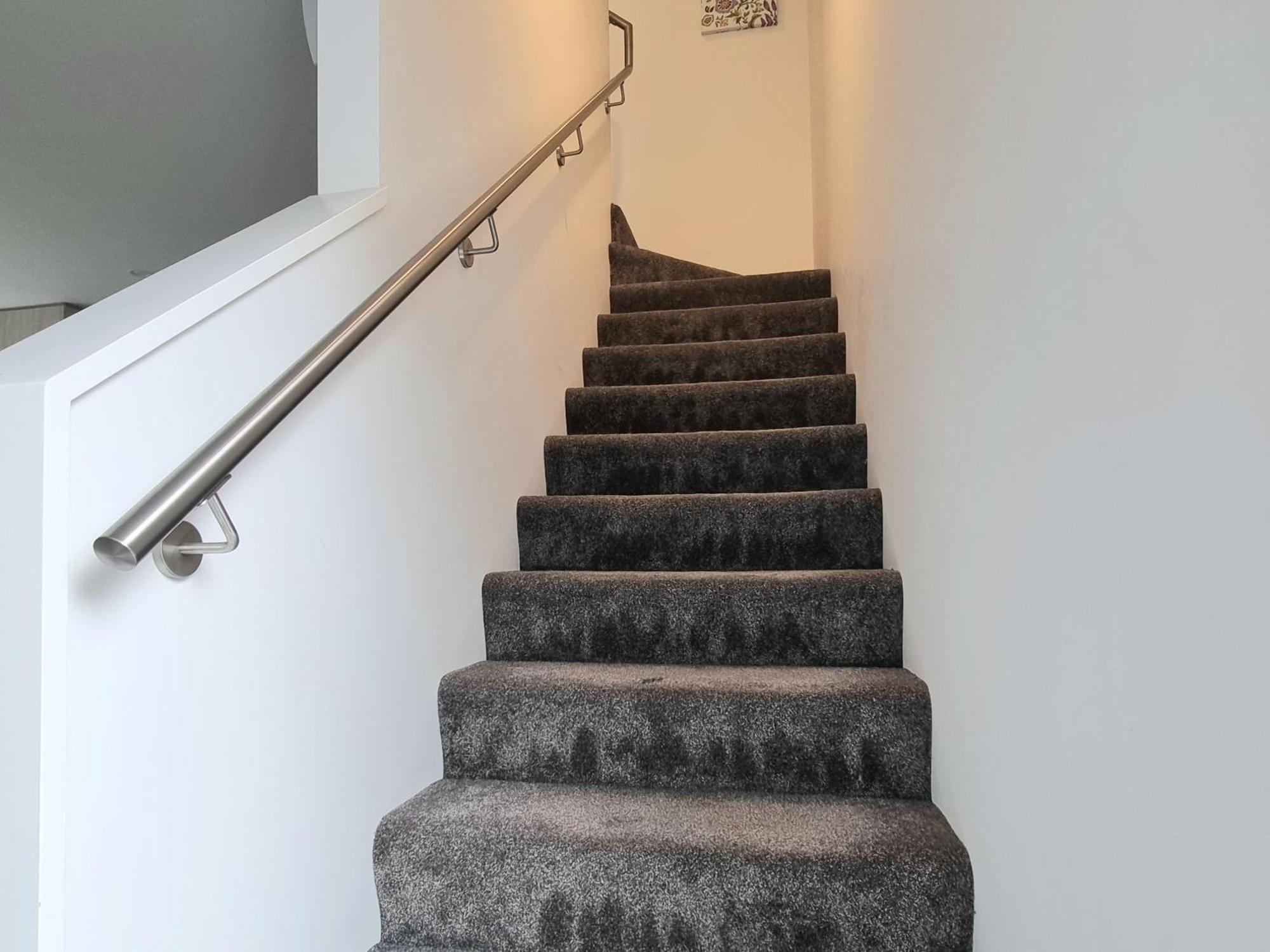 2brm 2bth Townhouse Free Carpark Christchurch