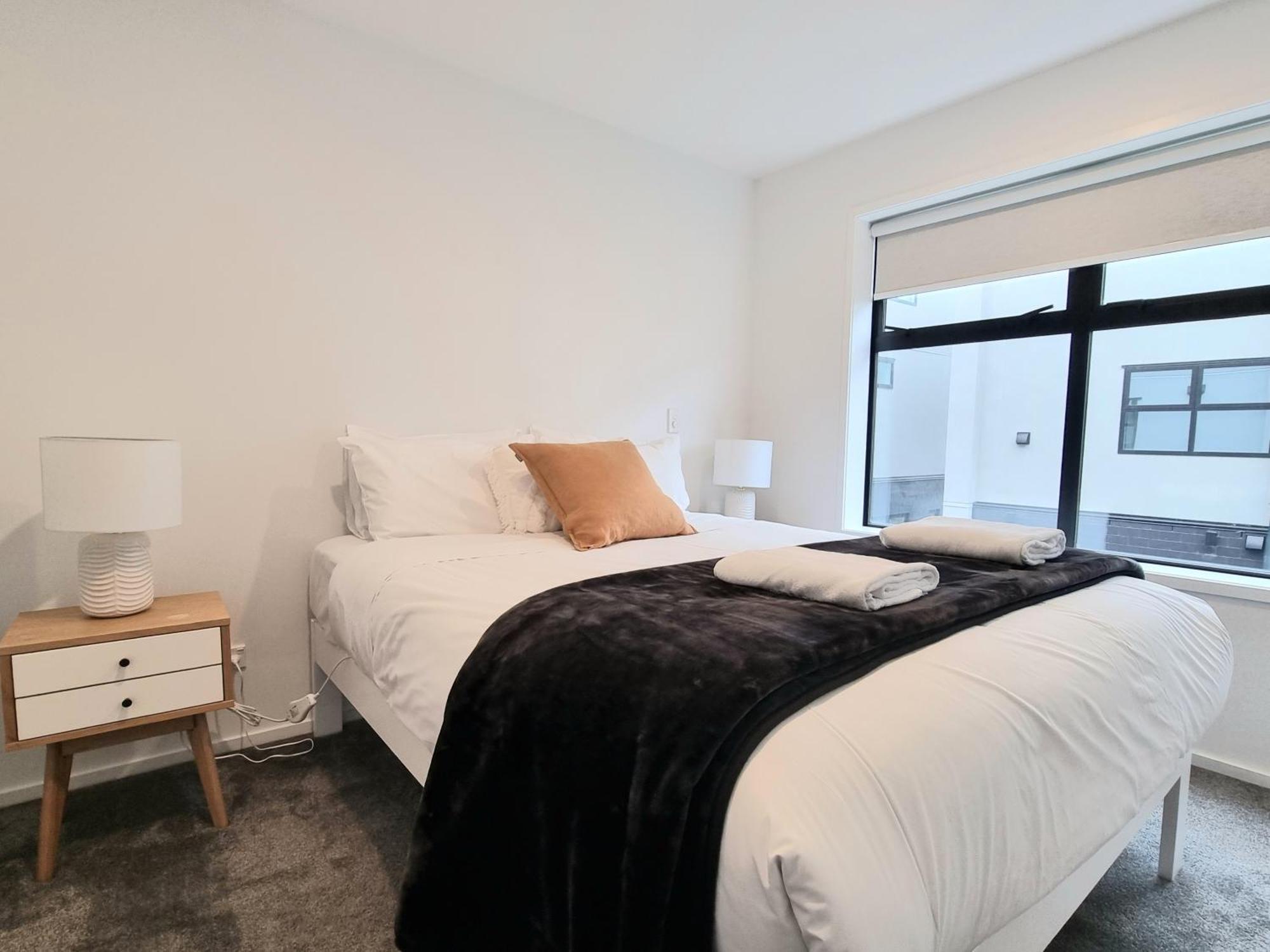 Apartment 2brm 2bth Townhouse Free Carpark *